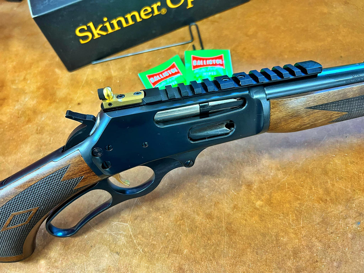 Picatinny Rail with Integrated Peep